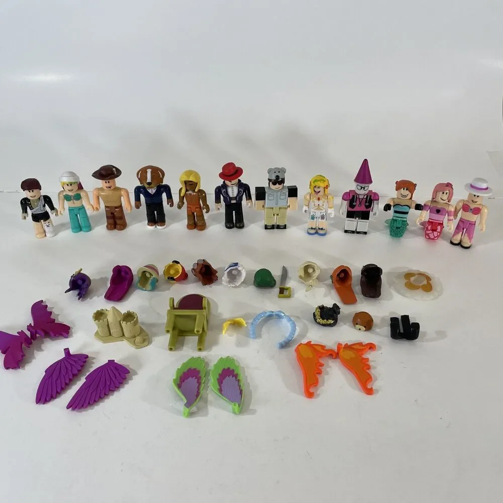 Roblox Figure Lot 12 Figures Plus Accessories Wings No Codes